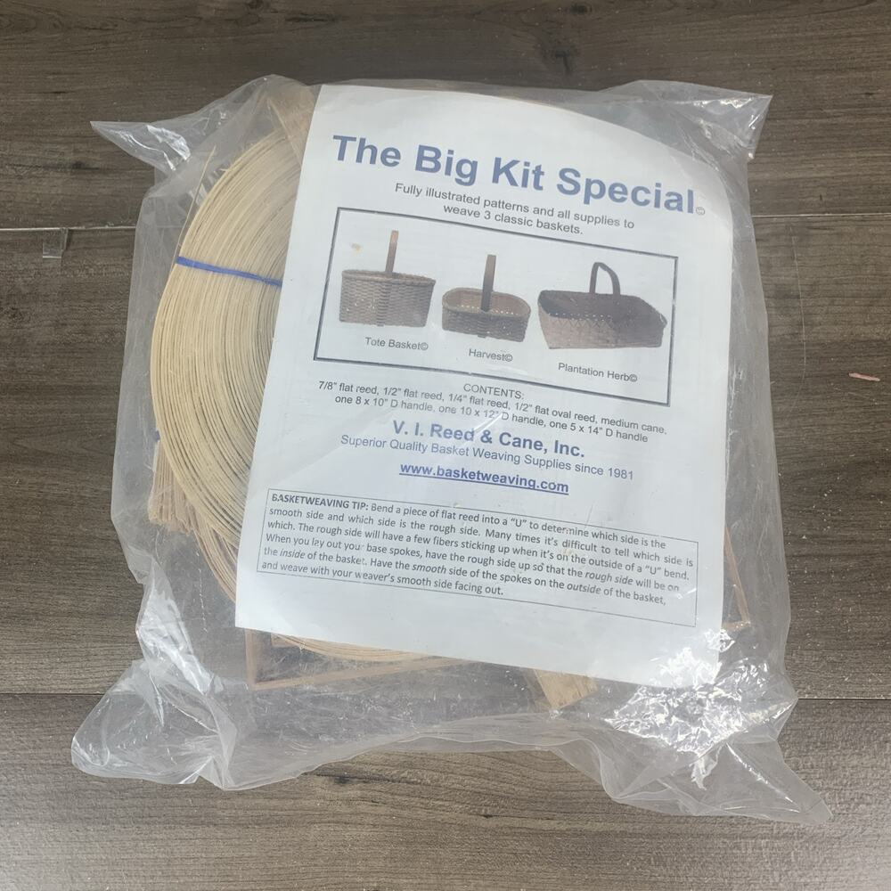 Reed & Cane Inc Picnic Basket Kit The Big Kit Special - 3 Classic Baskets - Picture 4 of 11